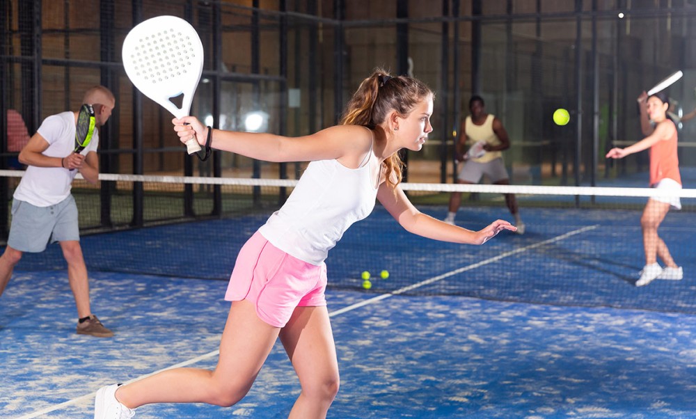 Die Garser Tennishalle wird in Kürze zwei Padel-Plätze anbieten können.