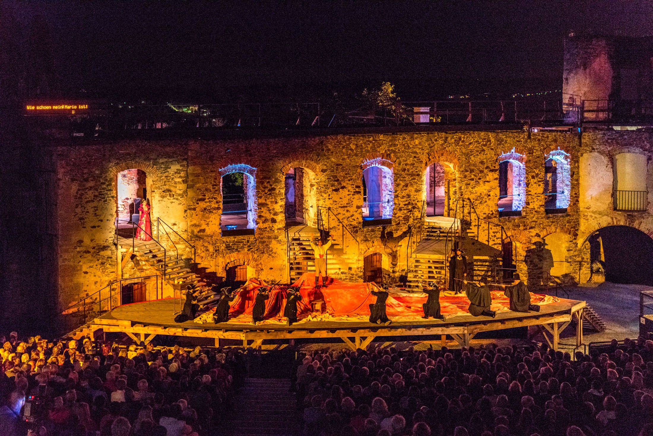 Premiere der Tosca auf der Burg Gars